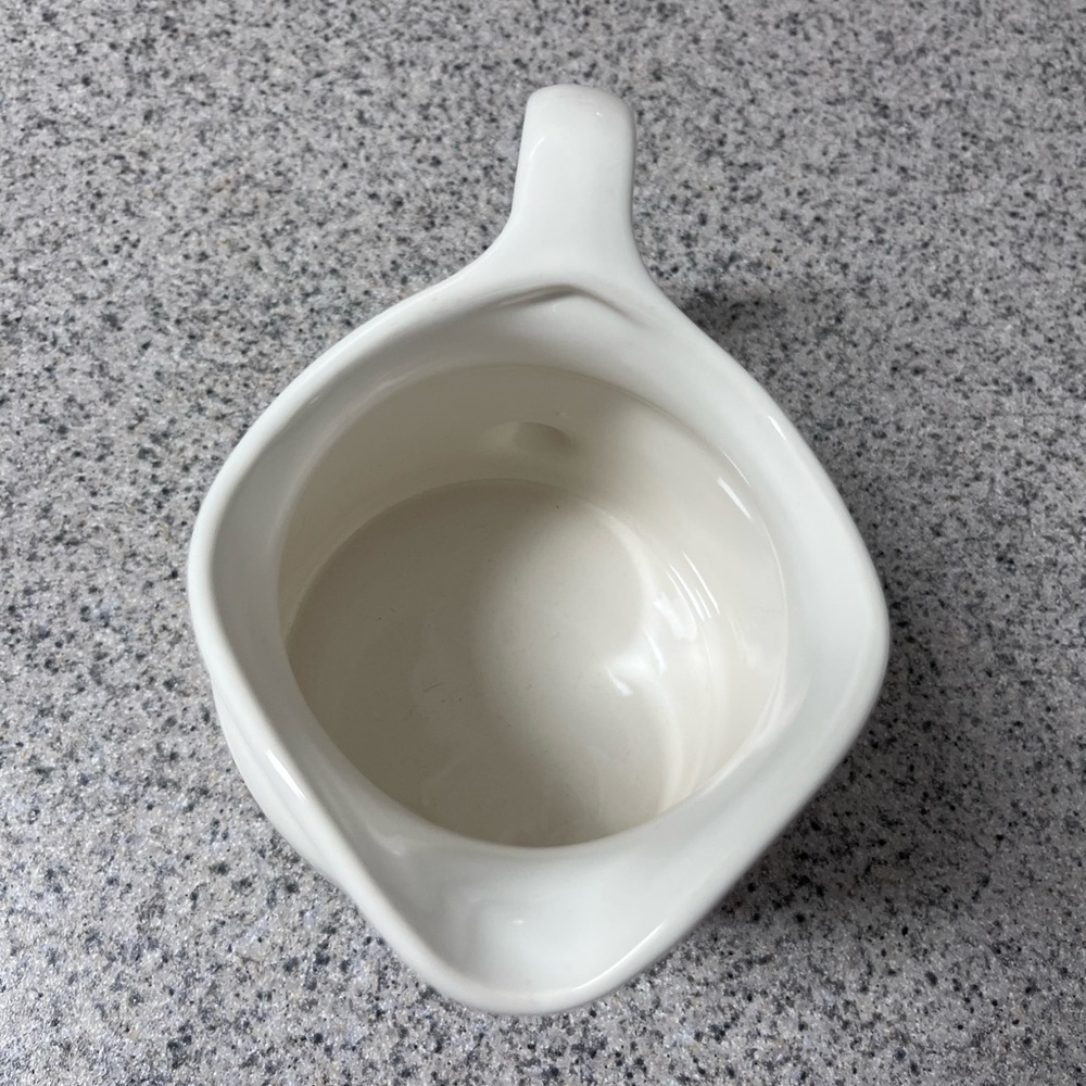 Pfaltzgraff Gravy Boat April Pattern - Picture 5 of 10